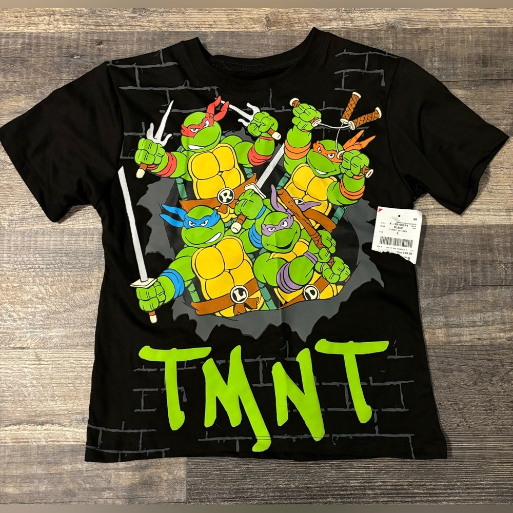 Tshirt - Picture 2 of 2